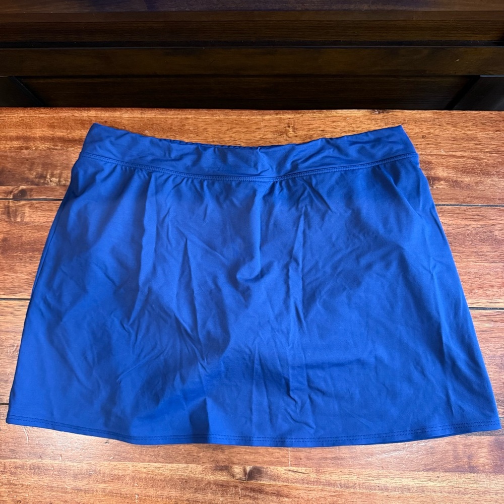 Women’s Navy Lands’ End Tummy Control Swim Skirt Size 16 Long